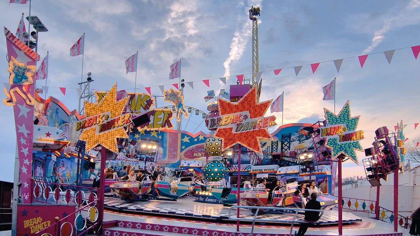 The "Breakdancer" ride in the evening light. 